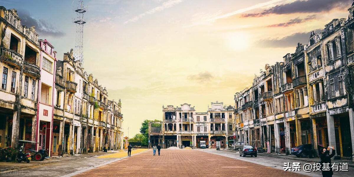 创业板指数创新高加仓还是减仓,创业板指数创新低