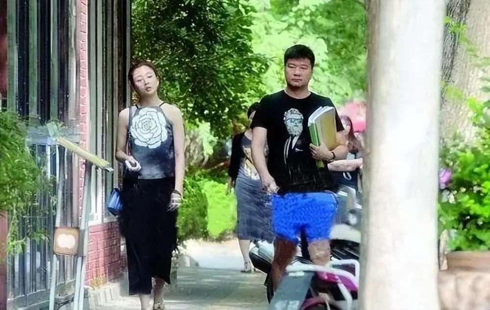 沈腾和殷桃同台视频,沈腾与殷桃