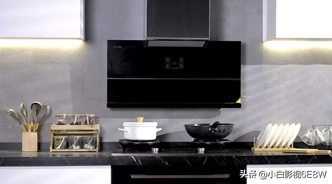 灶具打不着火没有燃气的声音,天然气灶具打不着火是什么原因