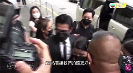 天王隐藏的“大老婆”,把持20亿财产,一生不婚不育,图的是啥?