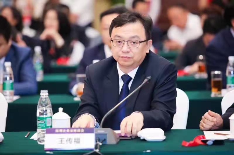 全球首富排行榜马云排第几,李嘉诚许家印钟睒睒马化腾马云