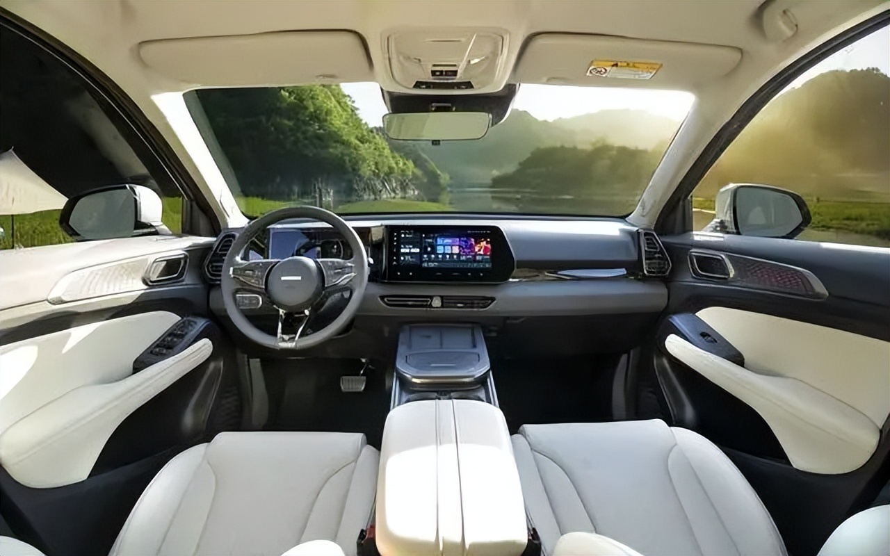 哈弗枭龙max与比亚迪唐dmp,e-tron汽车评测