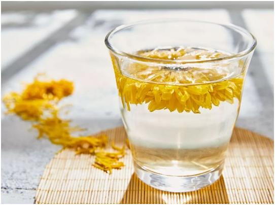 夏天高温降温茶怎么喝最好,夏季解暑茶什么时间喝