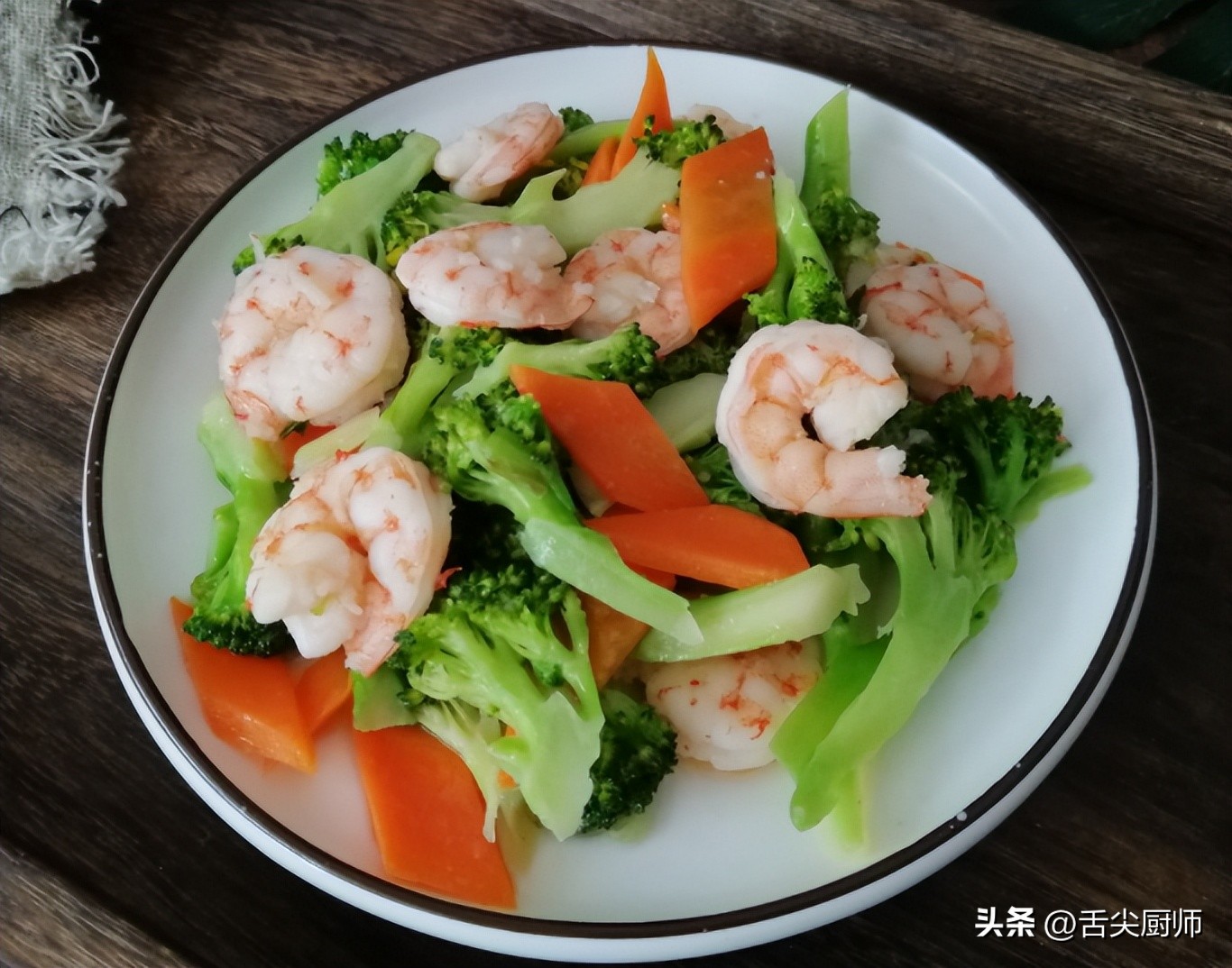 减脂晚餐饱腹食谱大全,越吃越瘦的炒菜赶紧收藏起来吧