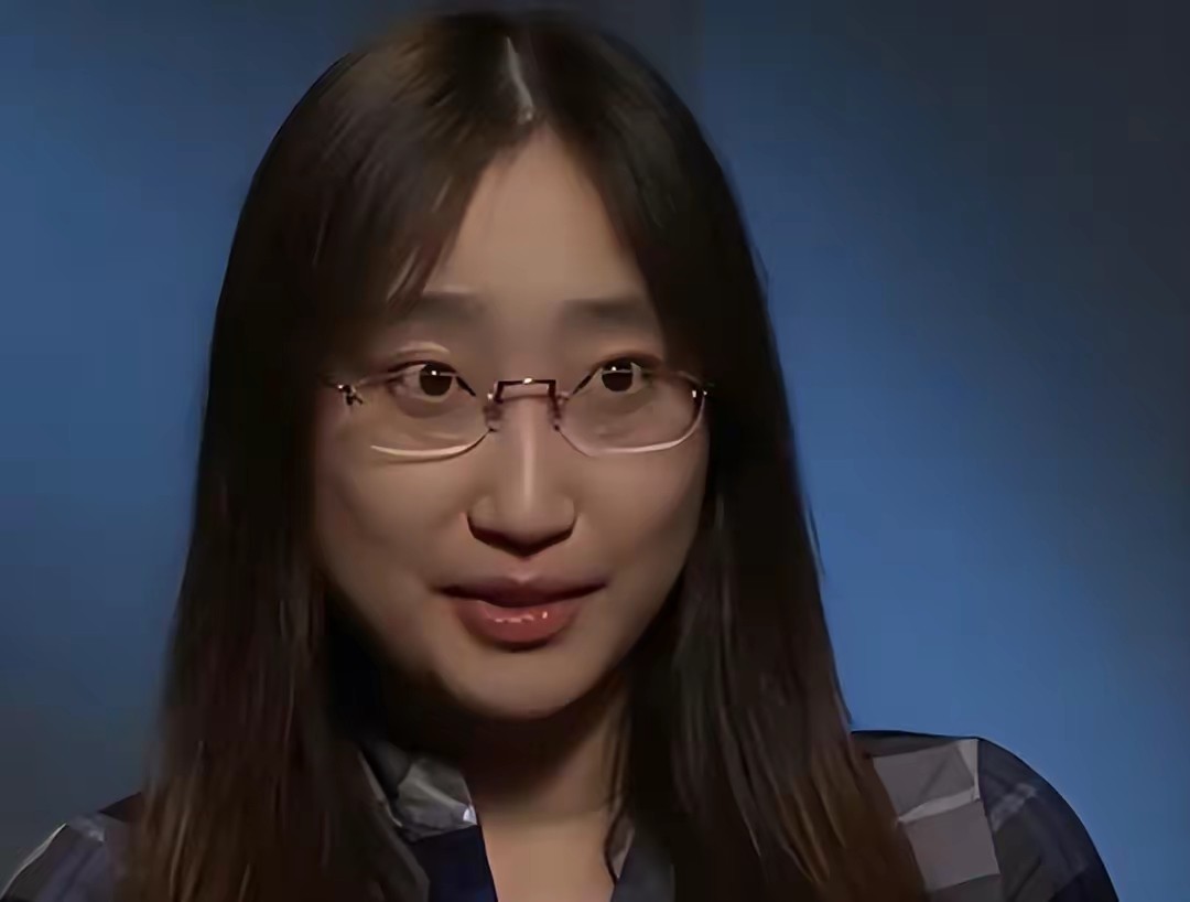 39岁靠4任丈夫当教授,嫁三任老公成世界知名大学教授