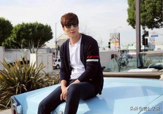 娱乐圈9位大长脸男星,近期很火的男星大长脸