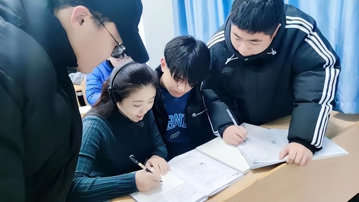 9大理由揭秘：在这个学校为何既能快乐学习，个性又能自由发展？