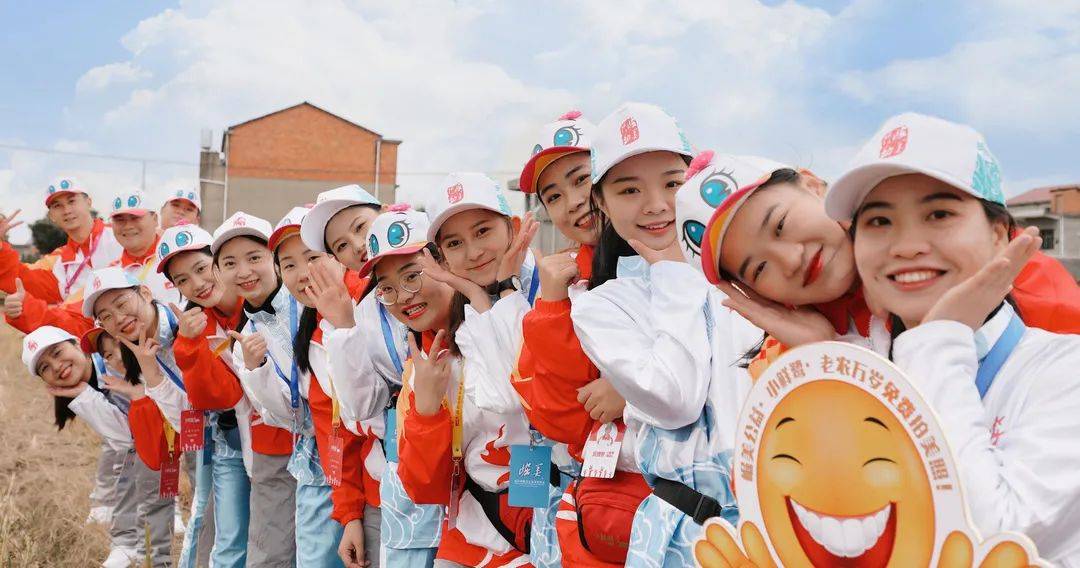 积极参与社区文明创建,积极建立美好社区