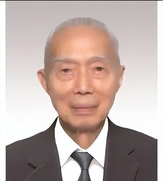 香港珠宝大王卢仲辉坠崖视频,香港珠宝大王卢仲辉坠崖身亡