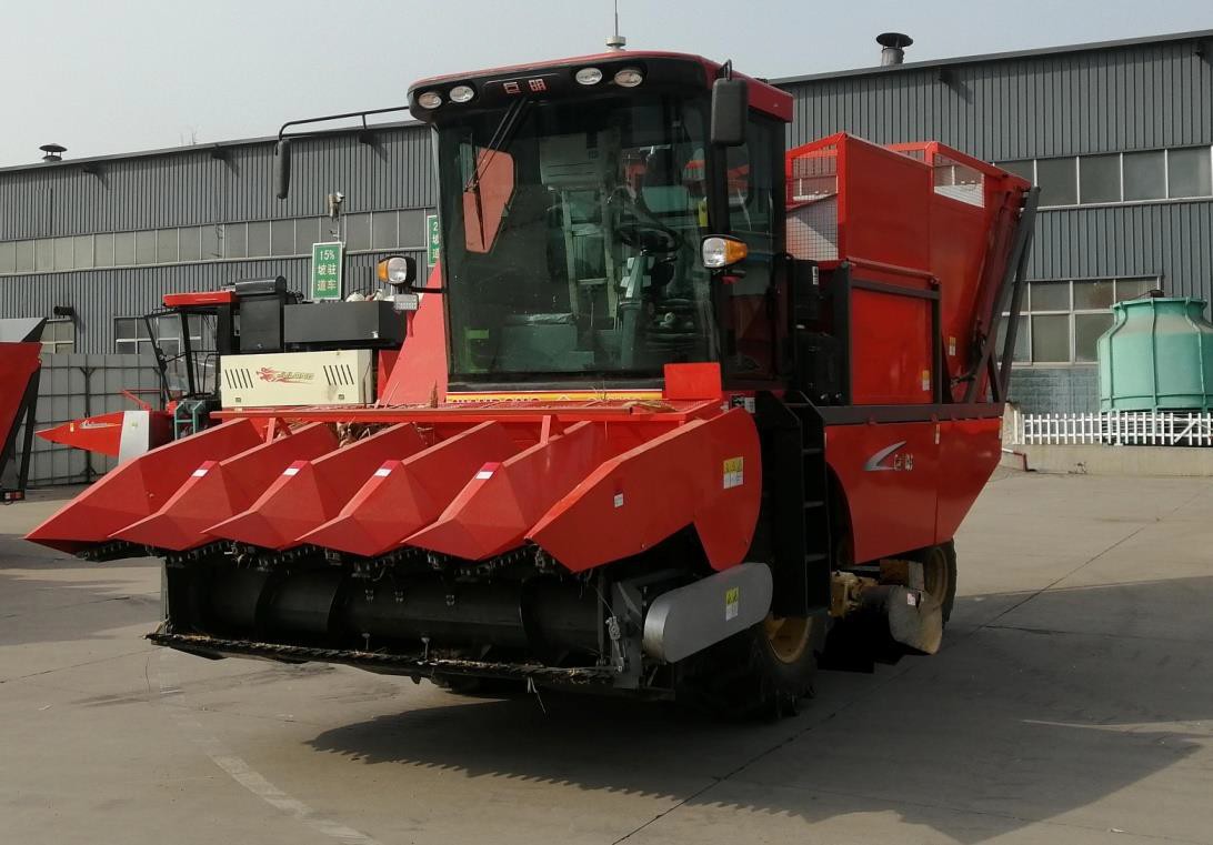 金大丰玉米收获机多少钱一台,金大丰双收玉米收获机