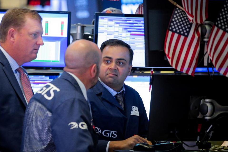 美国发行33万亿美债怎么还,美债面临违约耶伦却拒绝承诺还钱