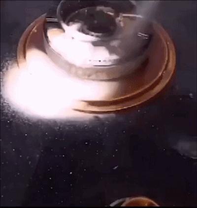 小苏打怎样去油烟机油污,油烟机顽固油渍用小苏打行吗