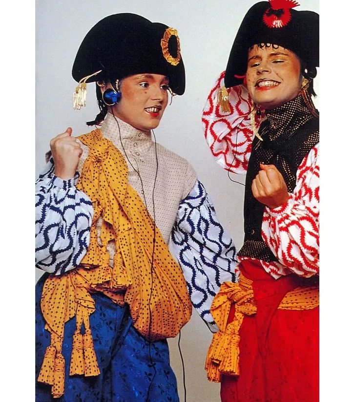 亚文化和非主流有什么不同,亚文化非主流