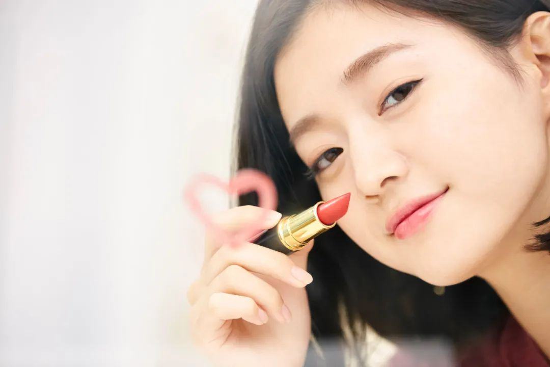 蹭韩流起家年入36亿，昔日“第一微商”三战IPO