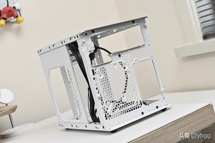 七彩虹影驰b460m,七彩虹b760i显卡