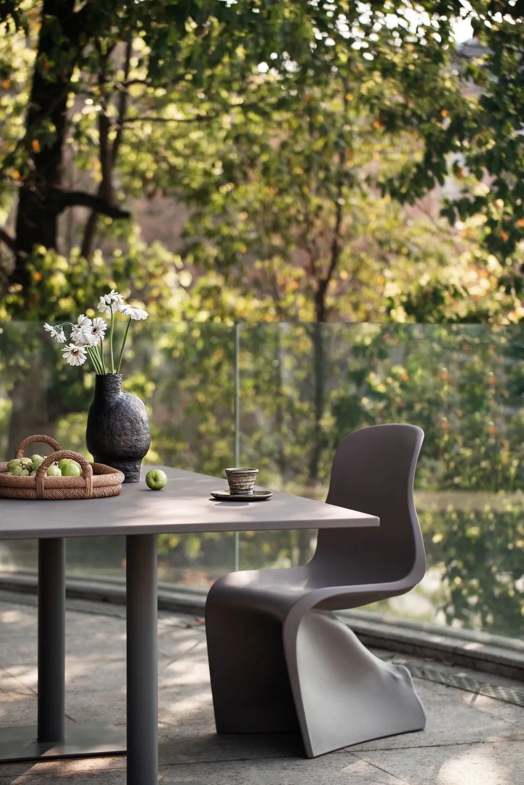 逸享自在的湖岸艺术“家”|ACEDESIGN