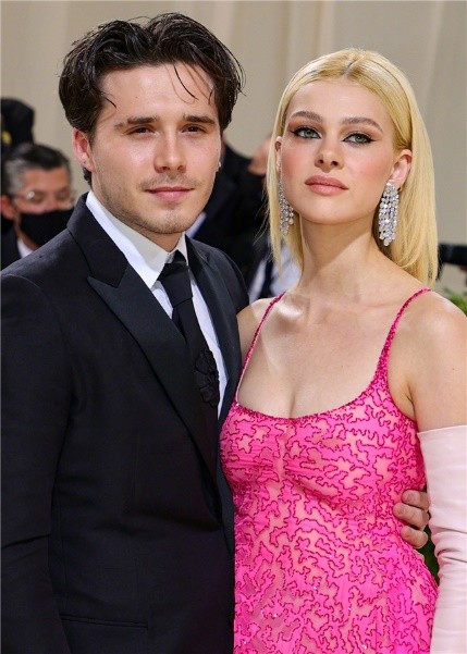 贝克汉姆布鲁克林和两个弟弟,贝克汉姆的三个儿子谁最帅