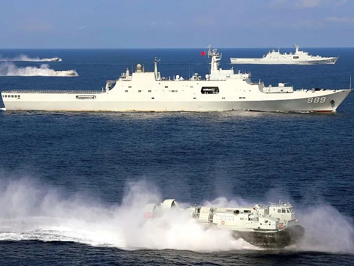 泰国071e登陆舰内部展示,中国卖给泰国的军舰