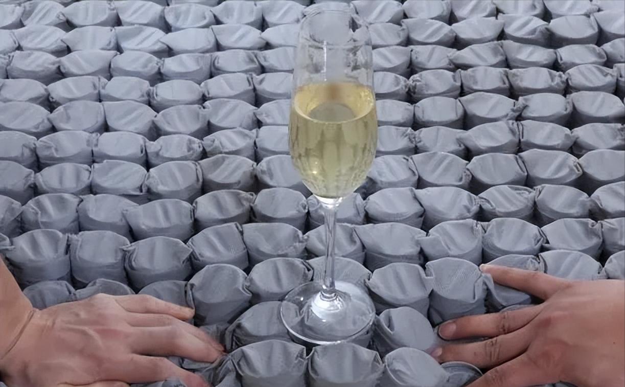 新手如何挑选乳胶床垫,初学者床垫