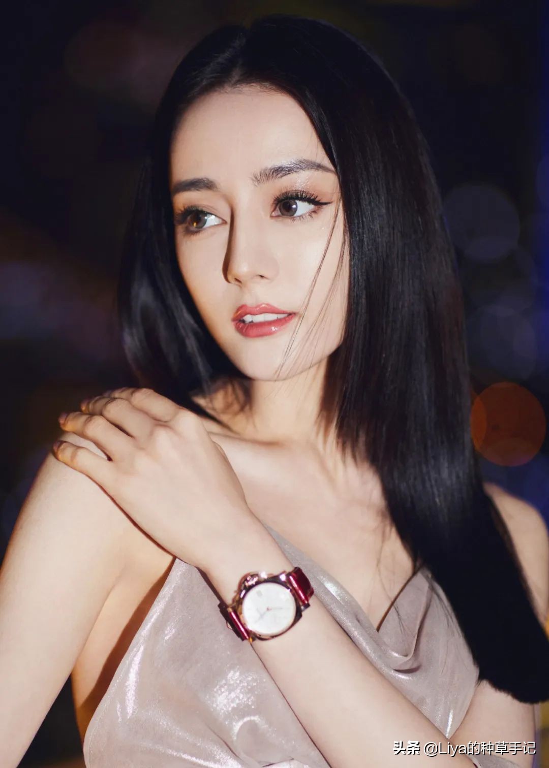 脸大脸圆头发少适合什么发型短发,40岁头发稀少脸圆大适合什么发型