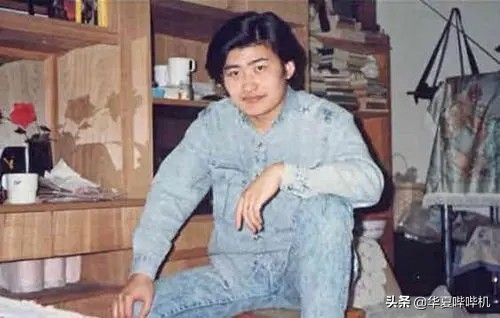 家中建酒吧，一个人去办结婚登记，刘欢是个怎样的人？