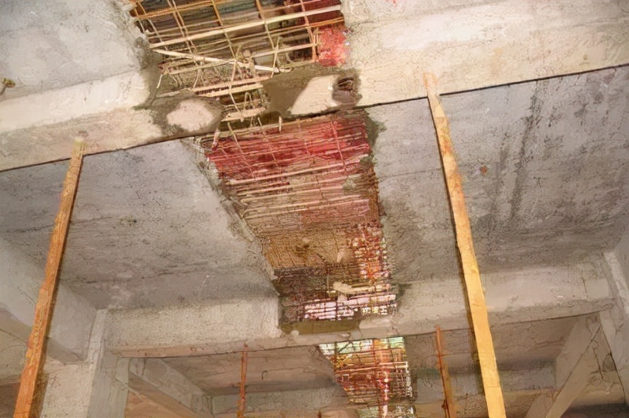 混凝土地坪裂缝修补,地下车库地坪混凝土怎么避免裂缝