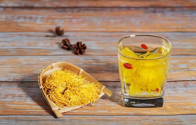 龙井一般放几年才能喝,西湖龙井明前龙井能放多久