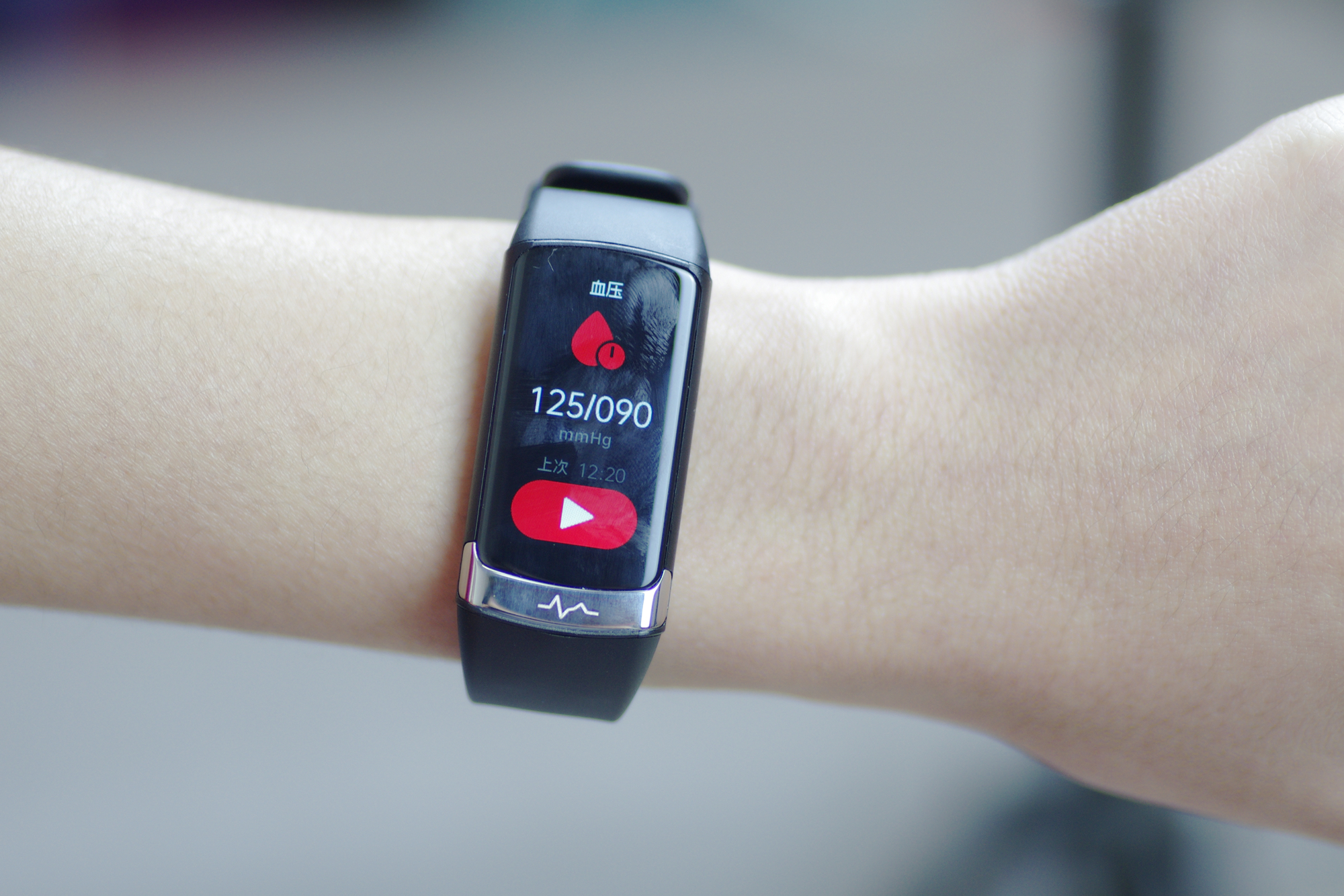 无创测血糖手表监测血压心率,心率血糖监测手环测评