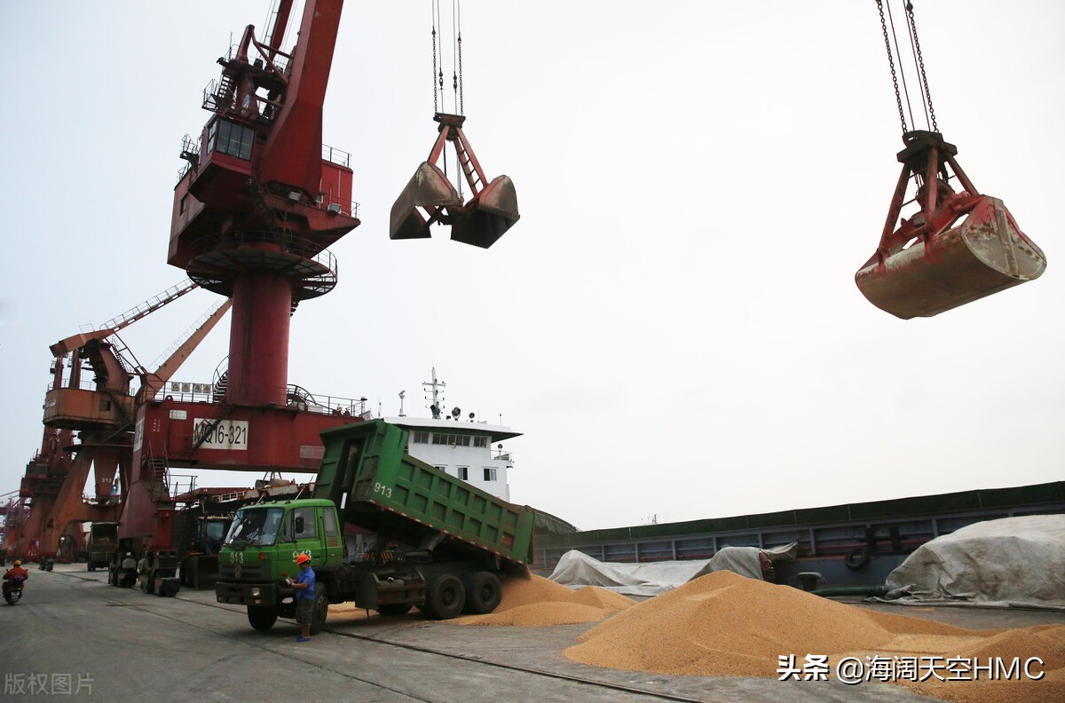 胡姬花金龙鱼旗下的品牌,金龙鱼旗下胡姬花