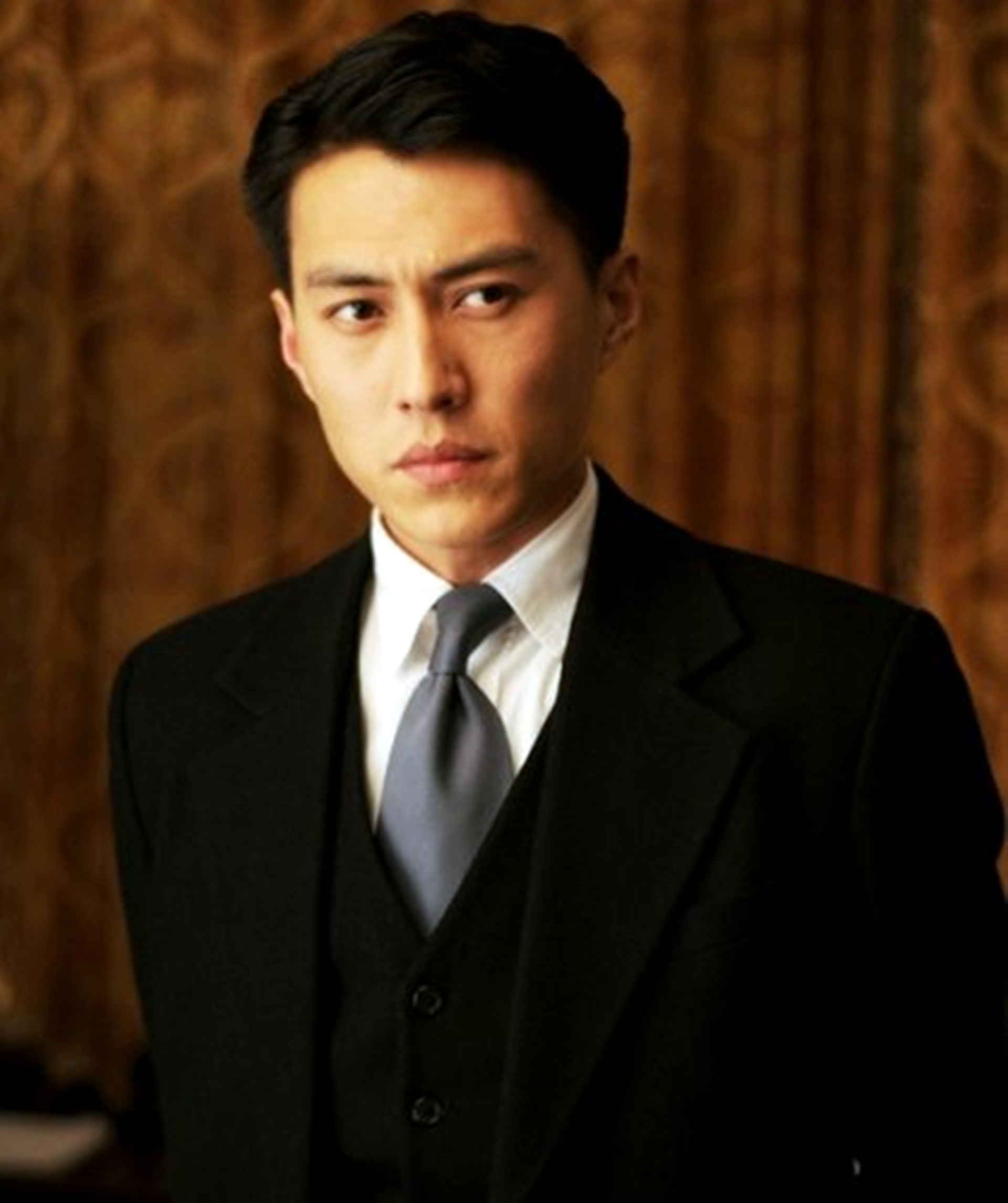 张颂文和张译竞争哪个最佳男演员,张颂文对比张译演技