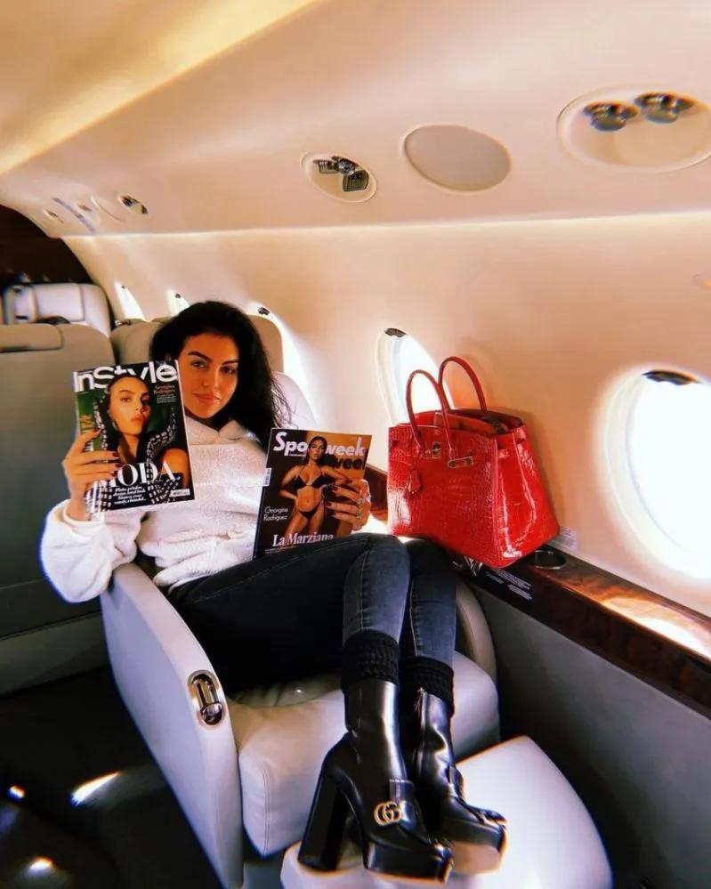 情人节拼礼物,情人节送大豪车