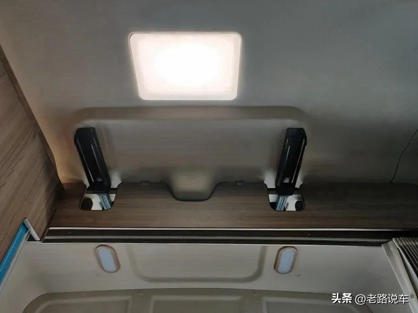 5万鹰途生活舱,解放鹰途生活舱试驾视频