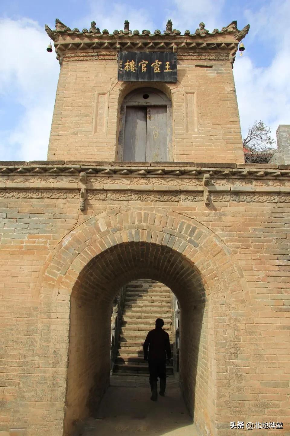 古建筑之美之徽派老砖雕,砖雕屋脊明清老式