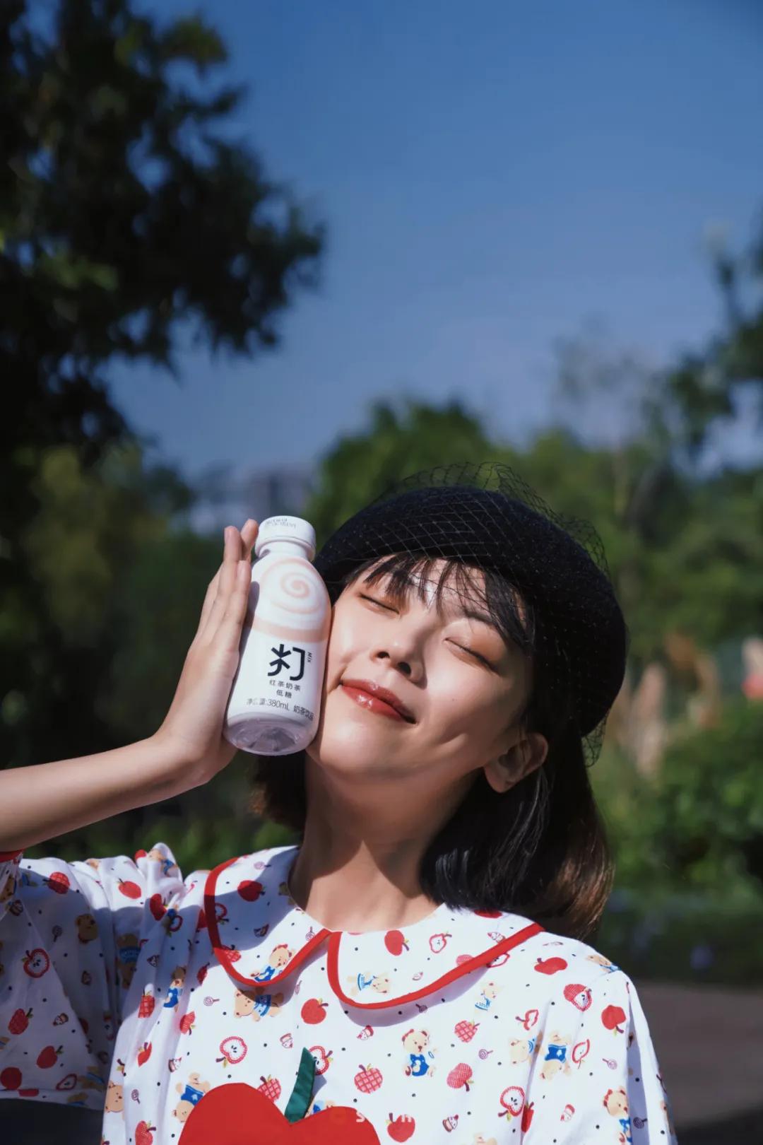 打奶茶真的好喝吗,之前很火的爆打奶茶