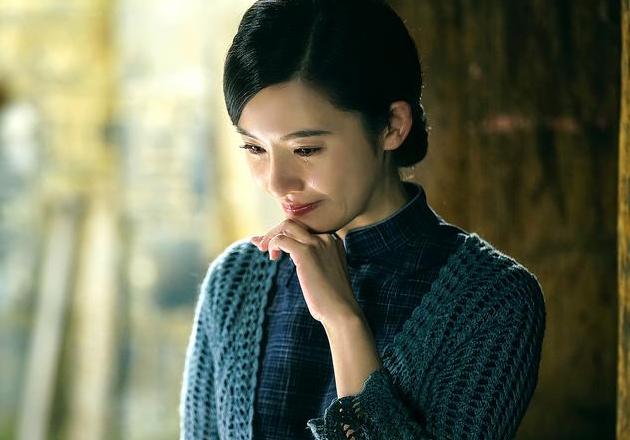 深渊79：军统高级女特务给他做了一顿可口的饭菜，她有什么目的呢