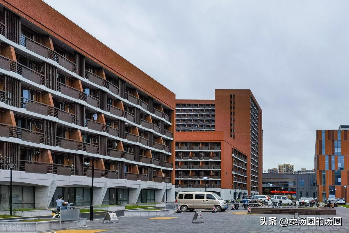 浙江大学的平均薪资比中科大高,浙江大学2022年毕业生平均薪资