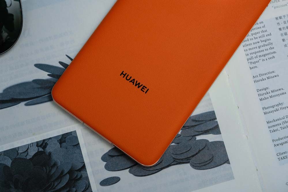 华为mate50pro霞光真实体验评测,华为mate50pro专业评测最新