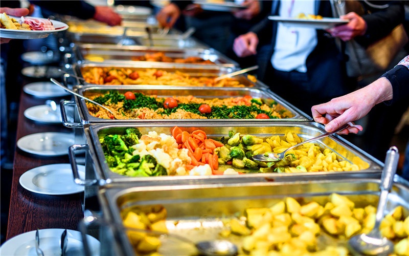 开一家中式快餐店大约多少钱小型,怎样开好一家中式快餐店