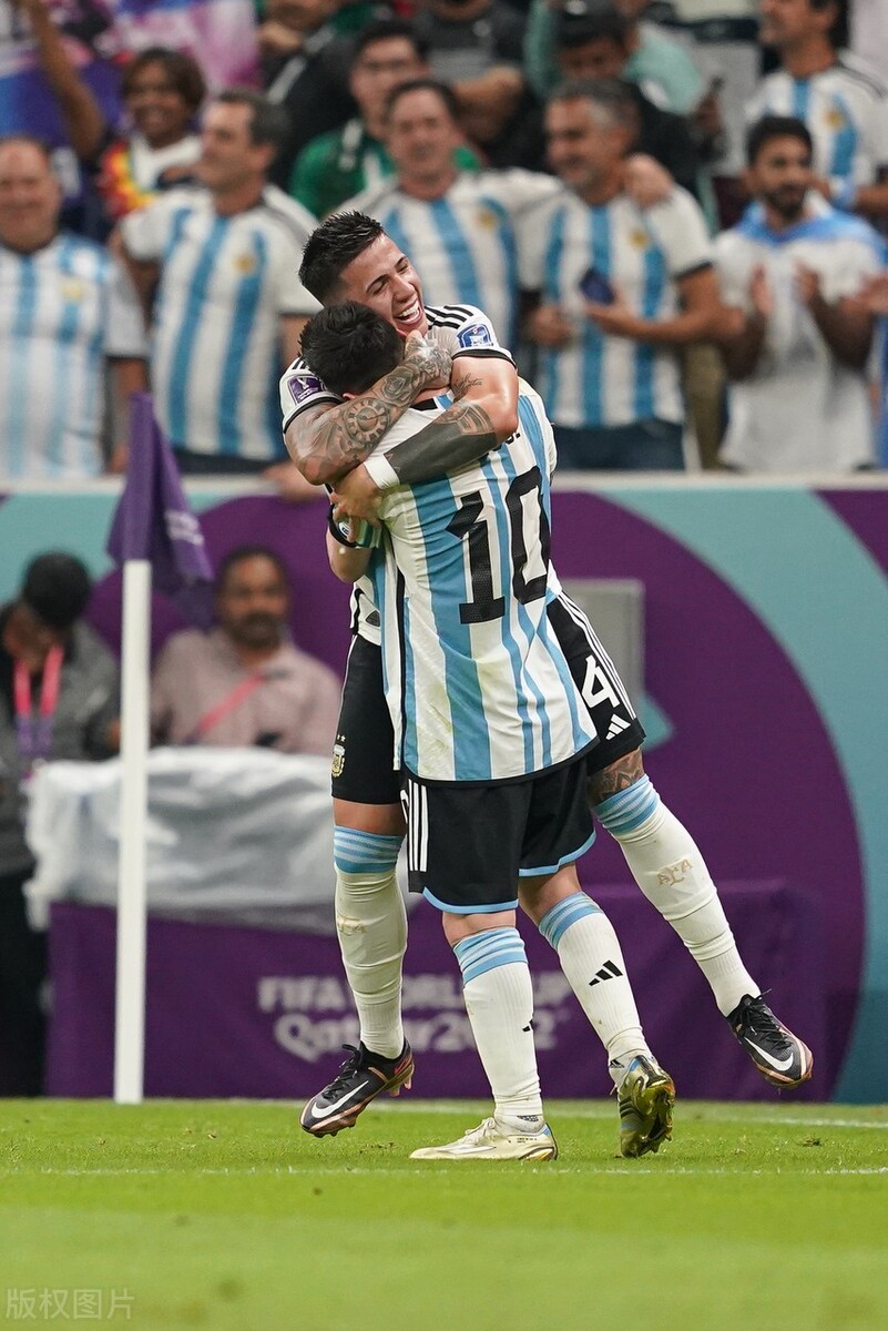 梅西与德保罗恩佐,梅西恩佐世界杯