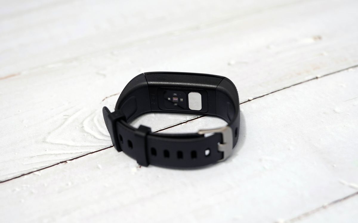 精准实时测心率和血压的智能手环,智能手环血压心率测量戴哪只手好