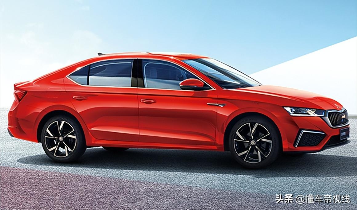 2022年明锐和凌渡哪个更值得买,凌渡跟斯柯达明锐后排空间哪个大