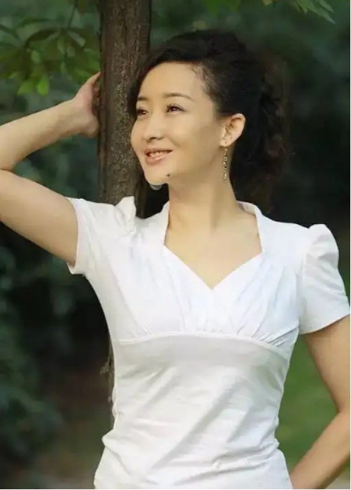 涔扮孩濡瑰拰瀛欐鐜板湪璋佽繃寰楀ソ,瀛欐涓庝拱绾㈠鐜板湪鍝釜杩囧緱骞哥