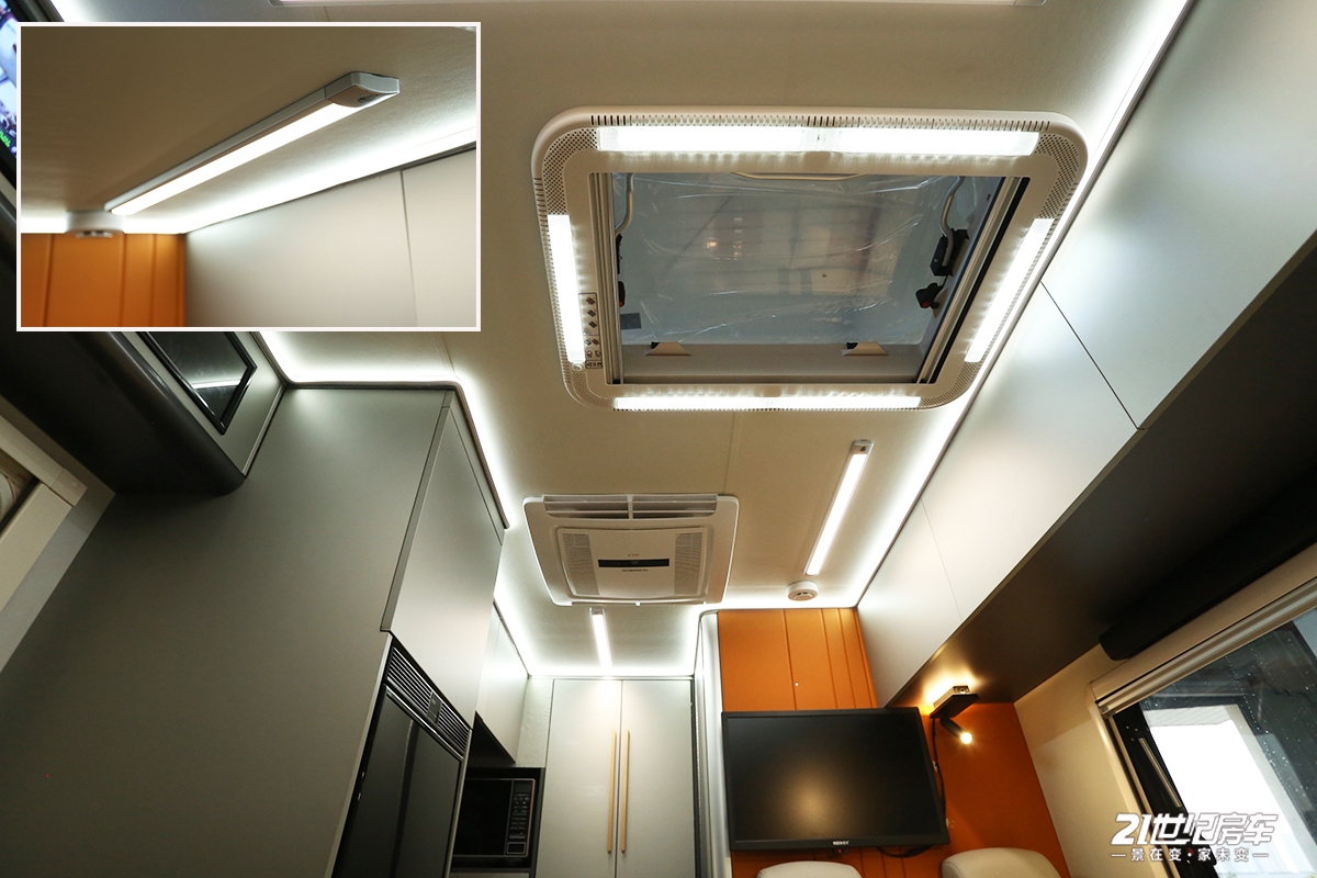 长安峰景览拓者对比大通t90,长安峰景和大通t90