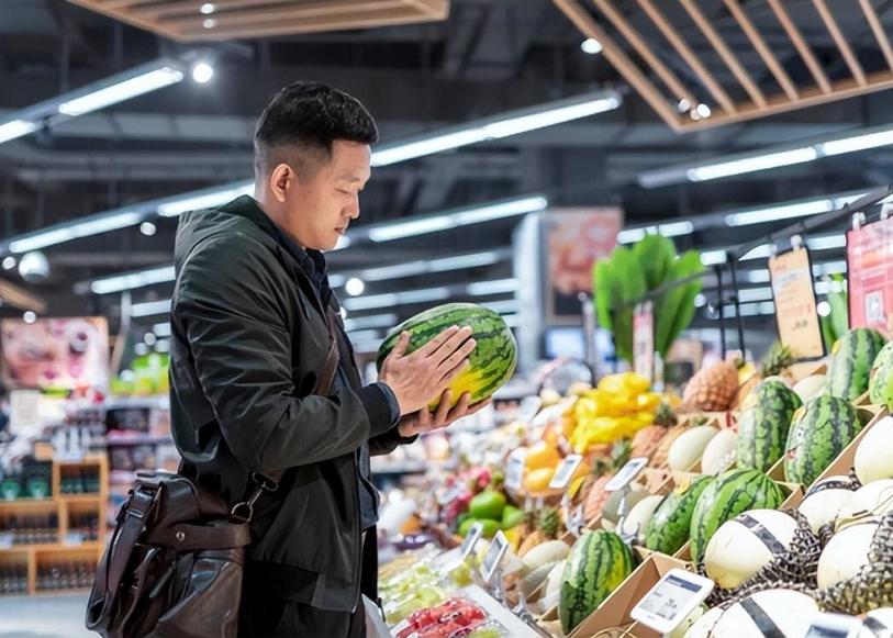 买得起的都在涨买不起的都在跌,通缩一定会降价吗