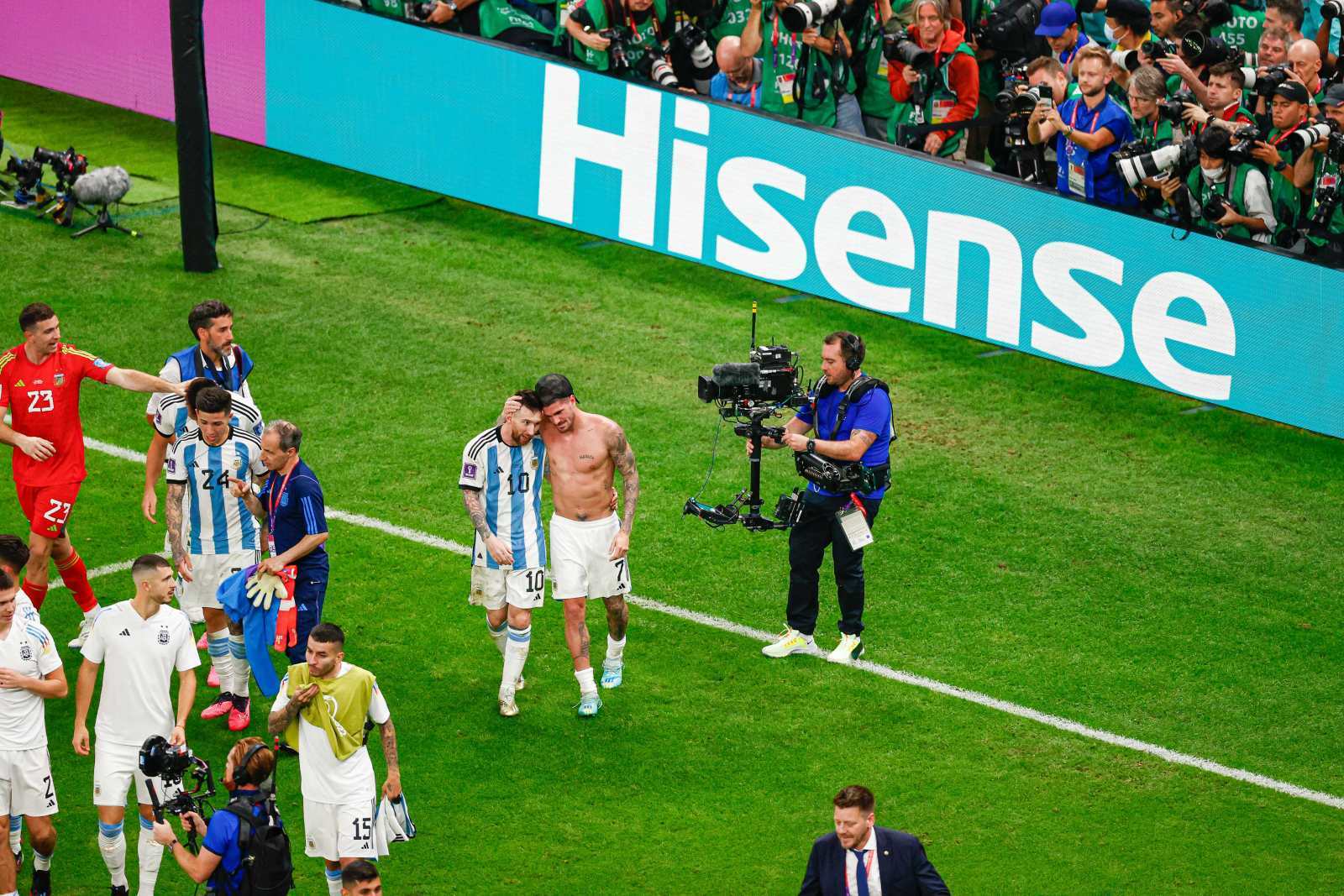 梅西令人发怒的视频,梅西被激怒集锦视频