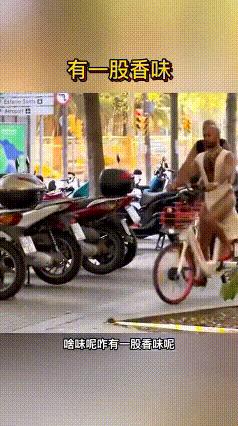 穿裙子的英国男人,穿裙子高跟鞋的男人