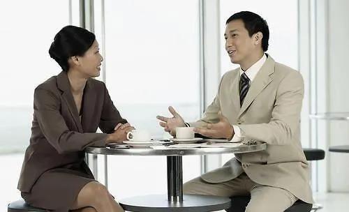 面对别人的刁难如何幽默化解,遇到有人刁难你四招教你