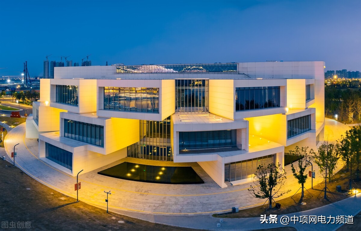 太阳能光伏发电商机,投资太阳能光伏发电项目