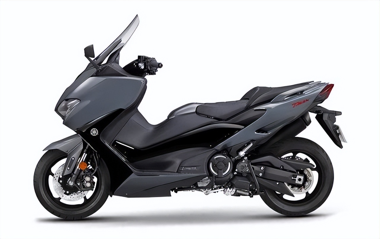 大踏板摩托车推荐雅马哈tmax560,雅马哈踏板tmax560多少钱