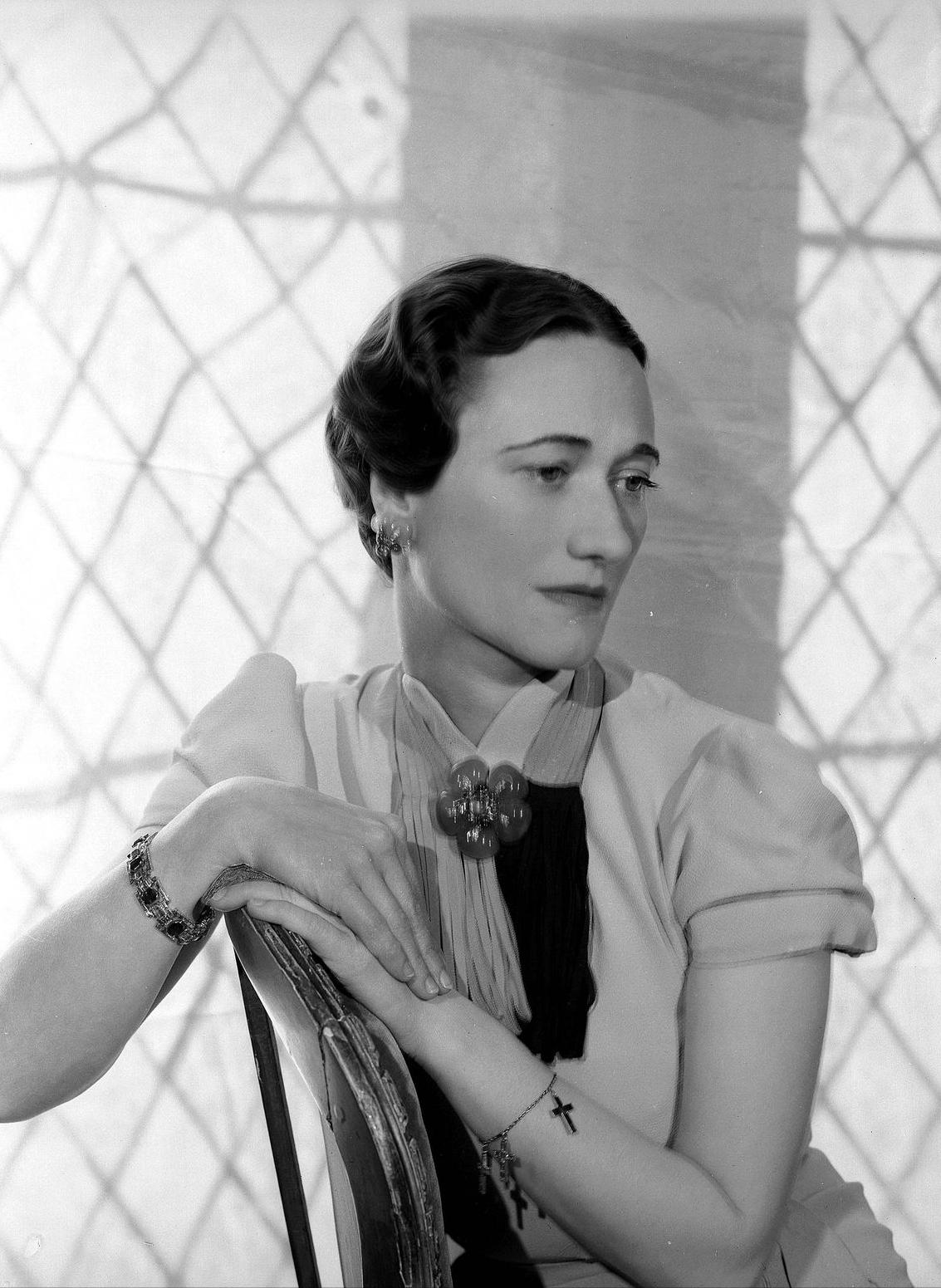 温莎公爵夫人珠宝拍卖,温莎夫人奢华珠宝